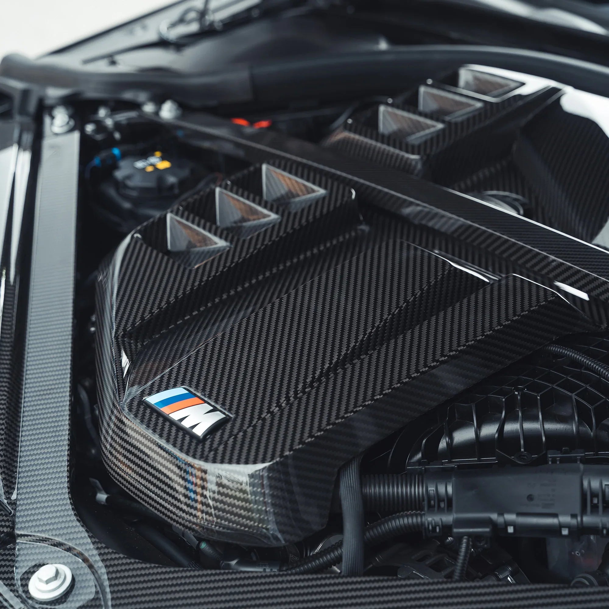 BMW M2/M3/M4 G8x Motorabdeckungen Carbon V2 - CT Design