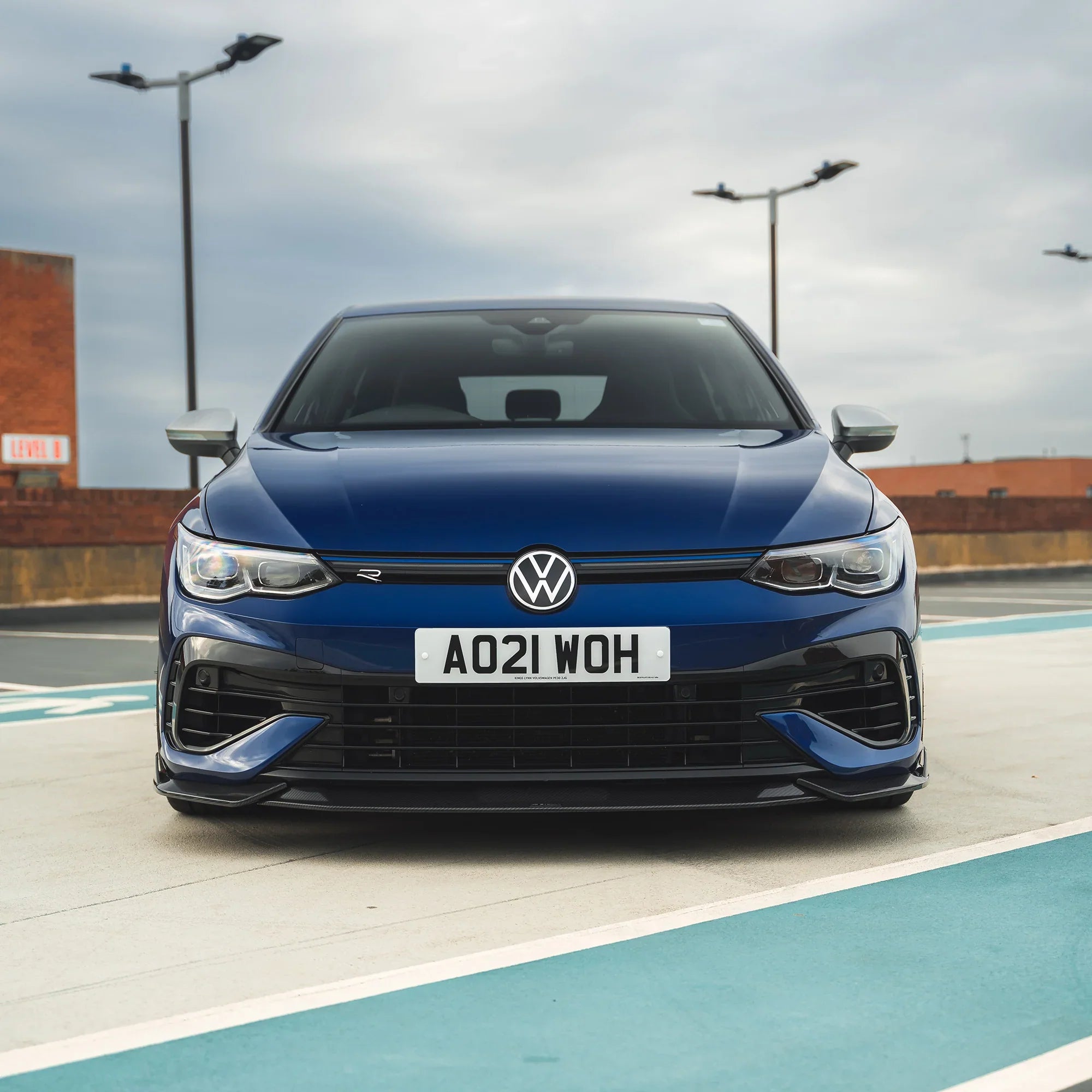 VW GOLF 8R Carbon Frontlippe - CT Design | DTC Gutachten