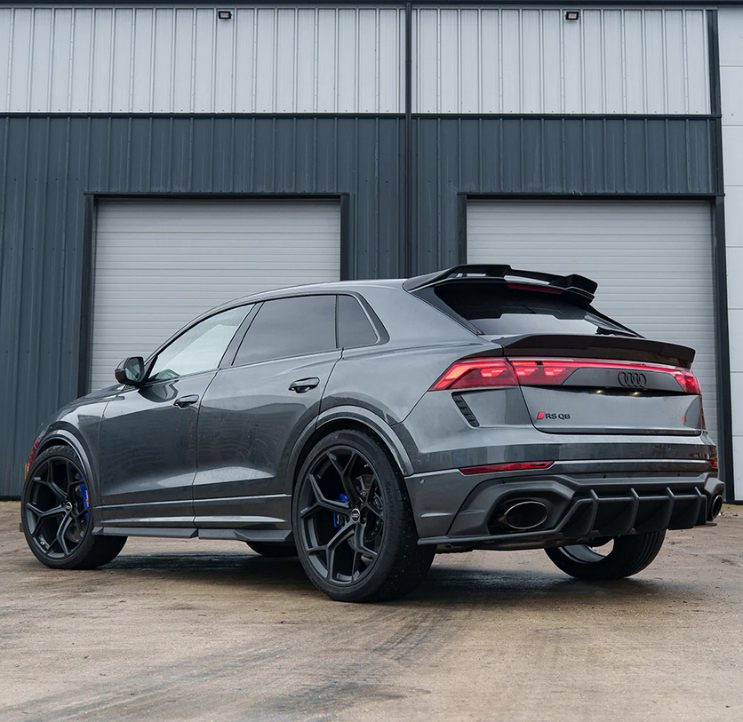 Audi RSQ8 Carbon Kit Facelift - CT Design